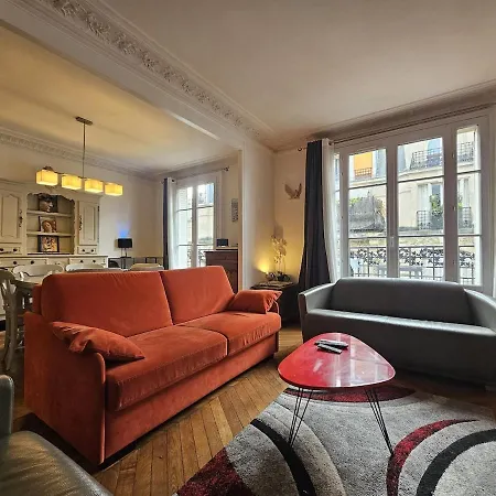 Apartment Montmartre Beautiful 67 M2 With Gym & Balcony *