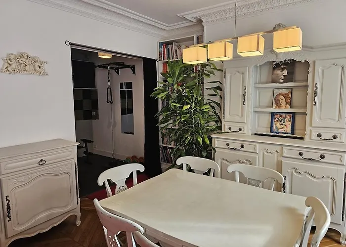 Montmartre Beautiful 67 M2 With Gym & Balcony Παρίσι