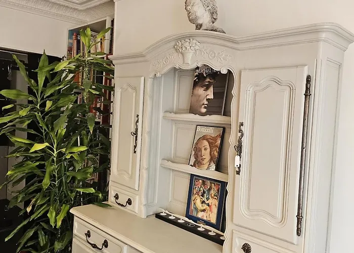 Montmartre Beautiful 67 M2 With Gym & Balcony Διαμέρισμα