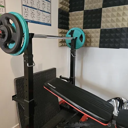 Lejlighed Montmartre Beautiful 67 M2 With Gym & Balcony